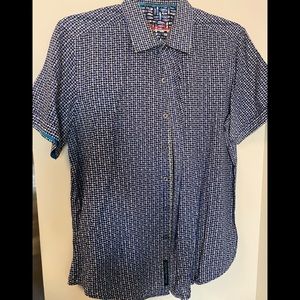 Robert Graham men’s shirt